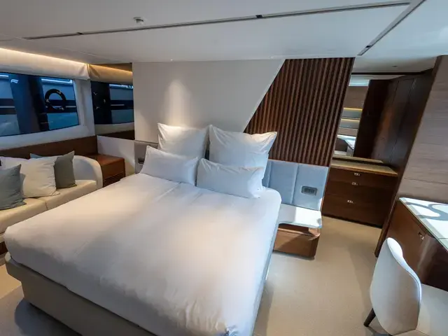 Princess Y72 Motor Yacht