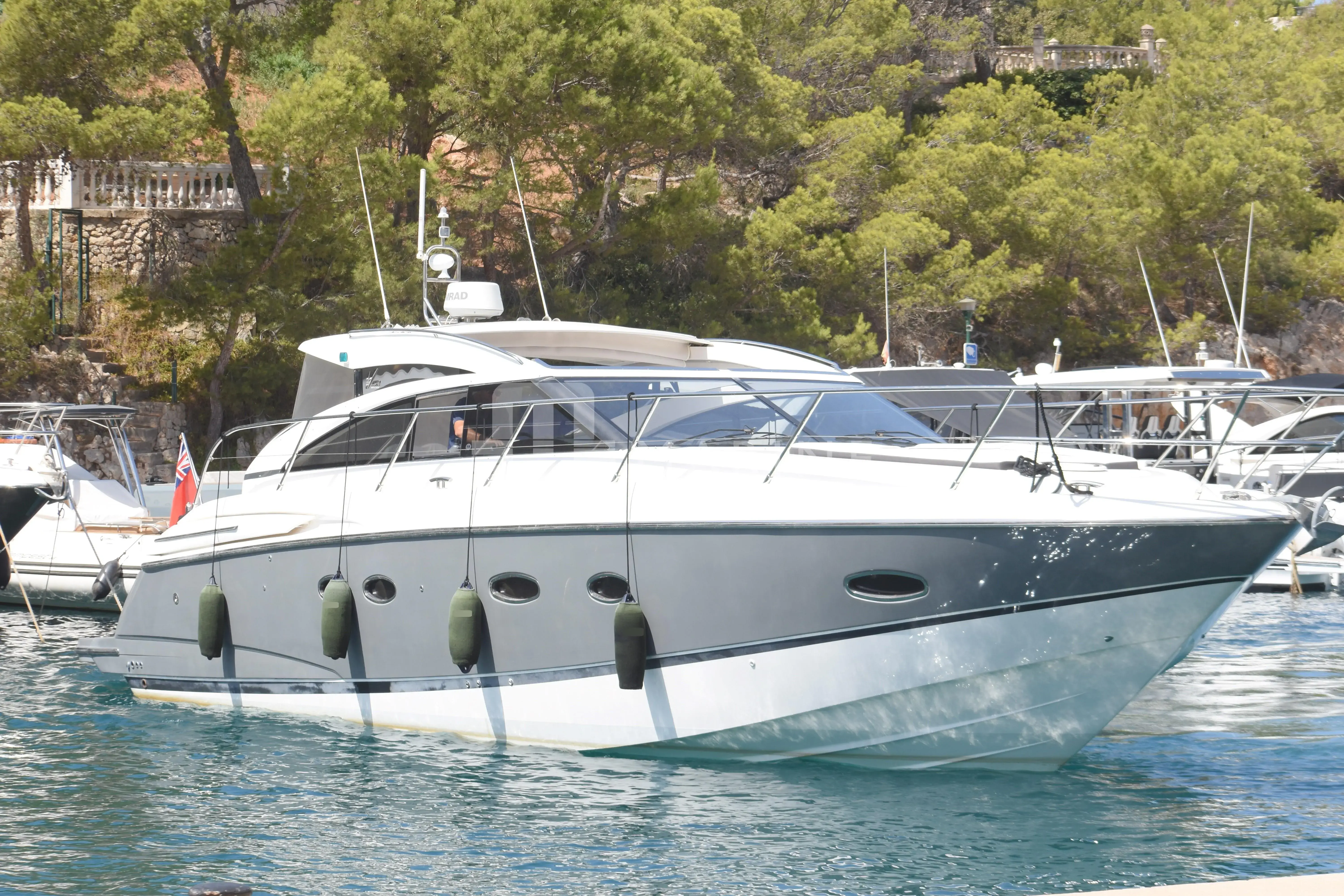 2012 Princess v42