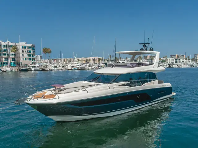 Prestige 59'