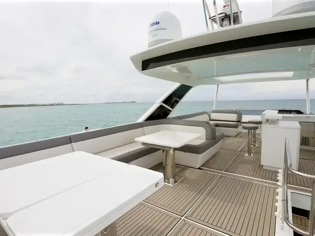 Galeon 640 Fly