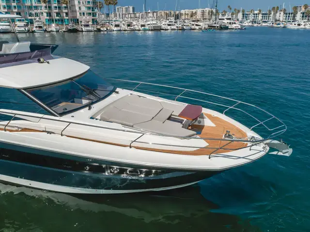 Prestige 59'