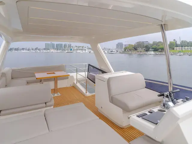 Prestige 59'