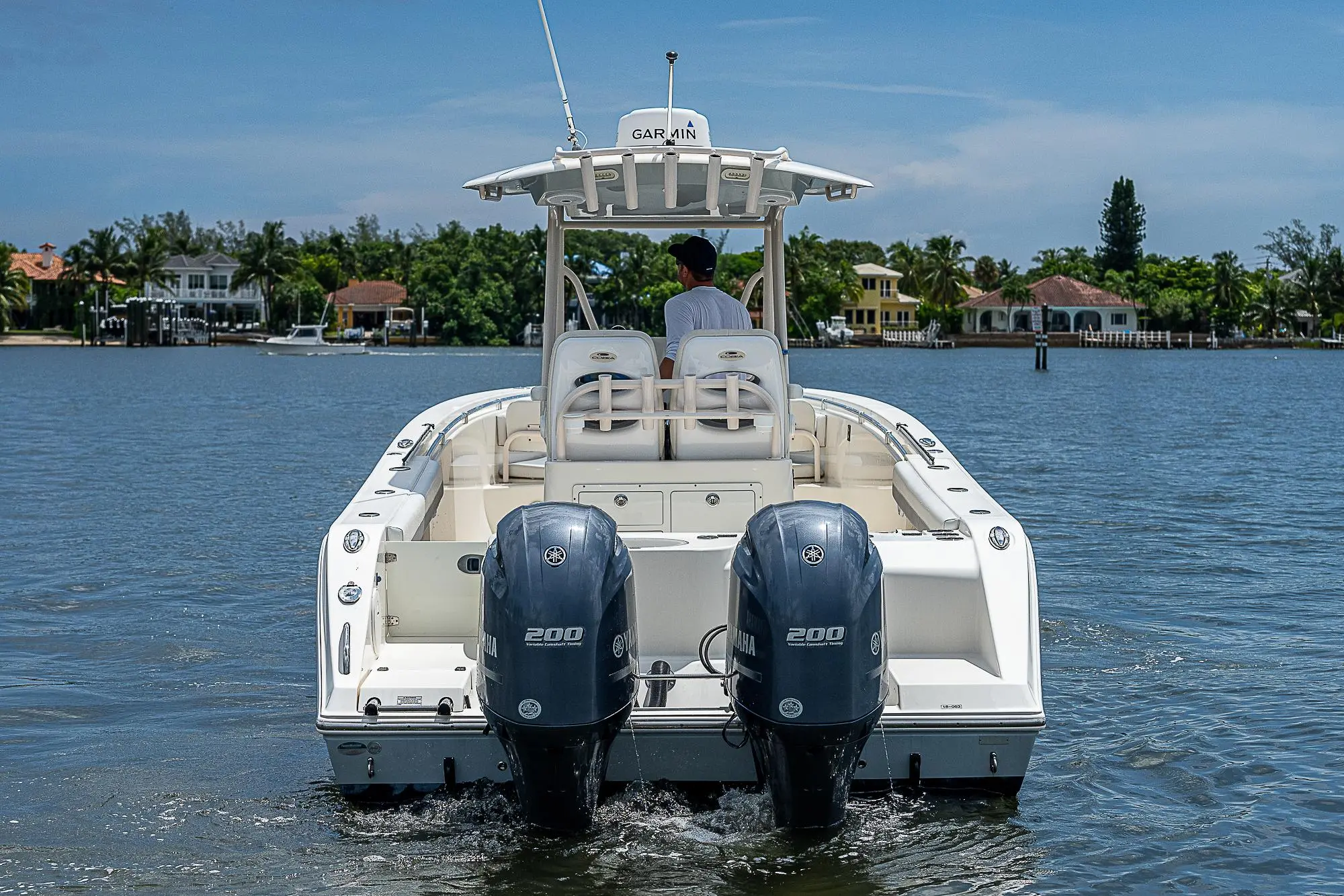 2018 Cobia Boats 27'