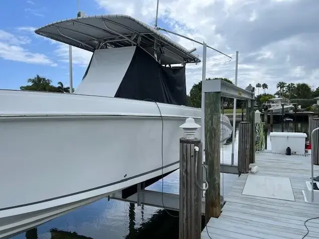 2007 Spectre center console