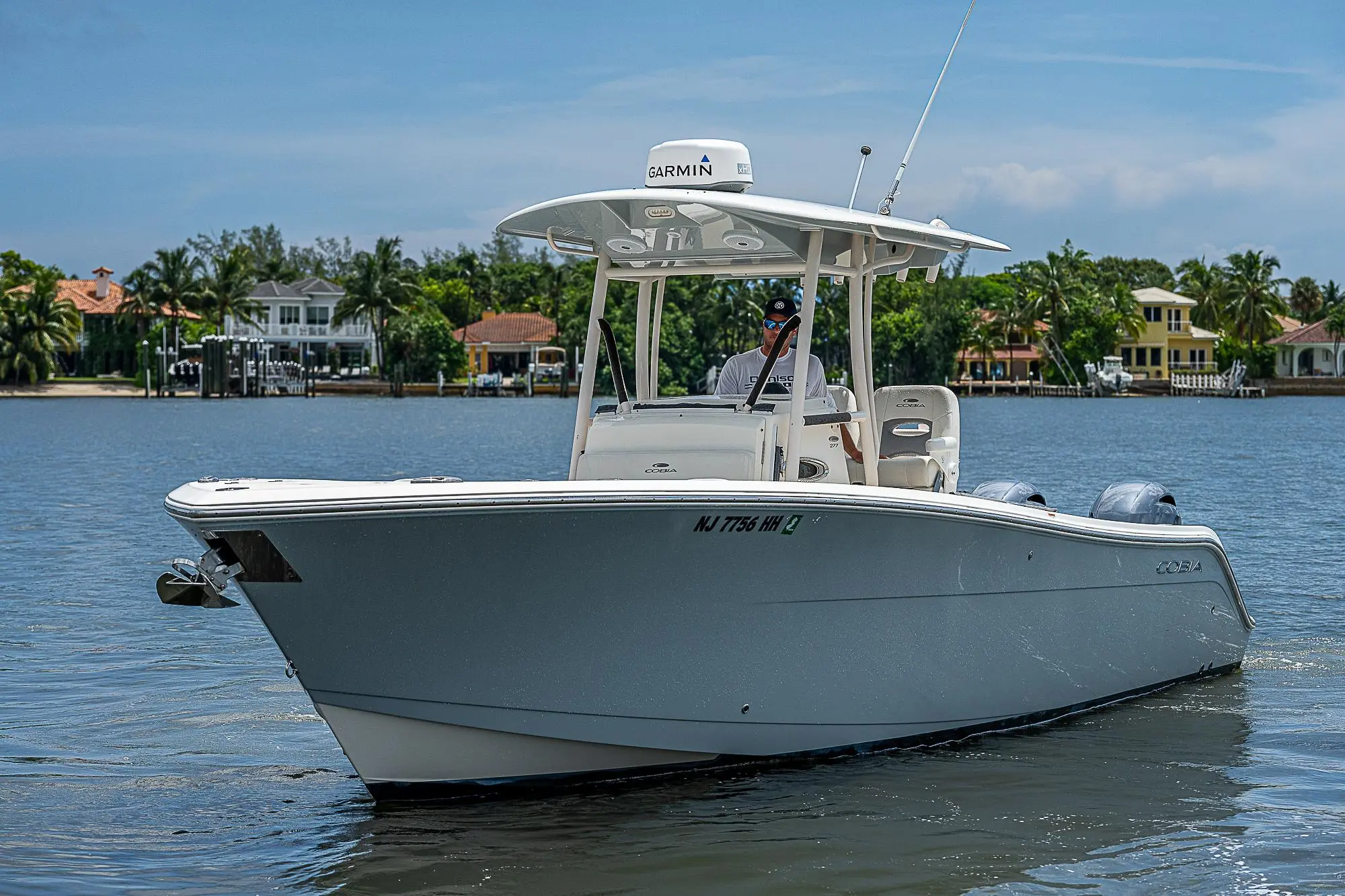 2018 Cobia Boats 27'