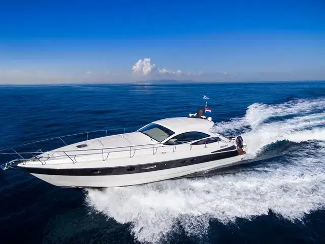 Pershing 46