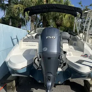 2021 Stingray Boats 214 Lr