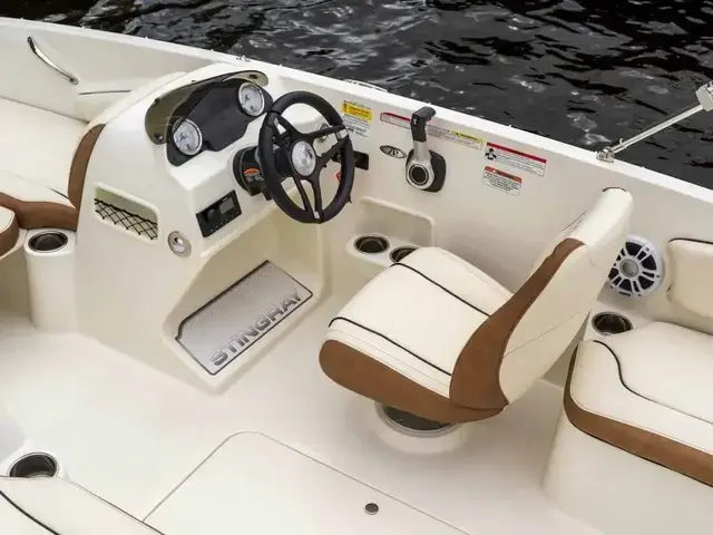 Stingray Boats 182Sc