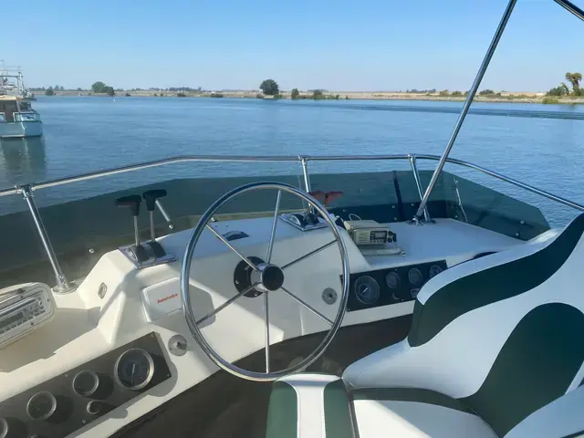 Harbor Master Coastal 52