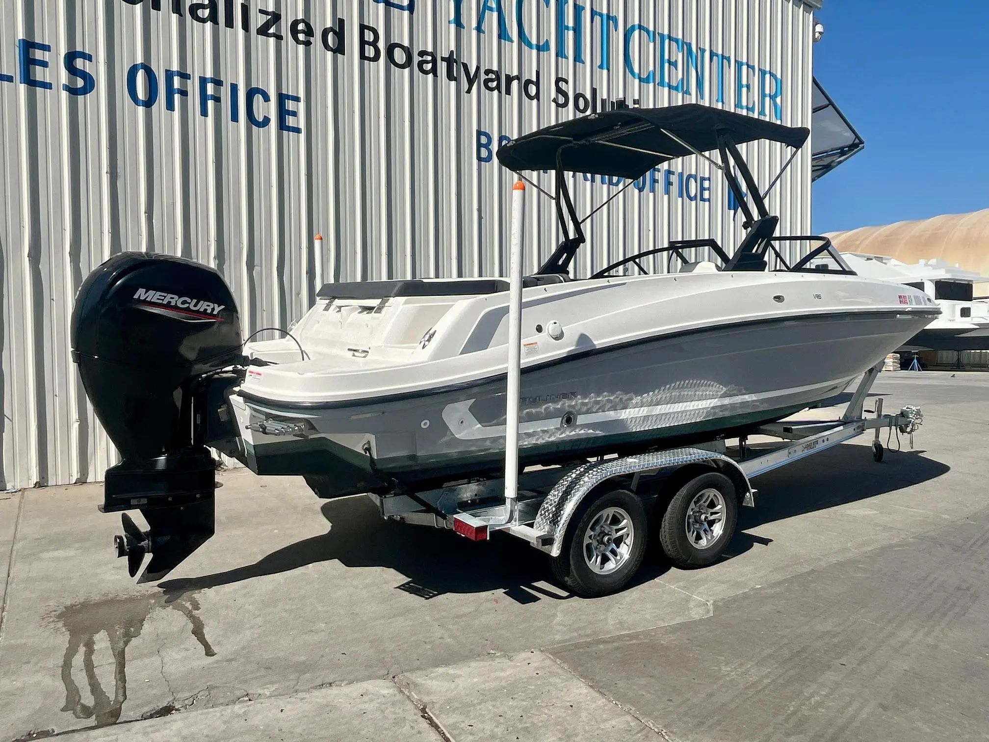 2021 Bayliner vr6