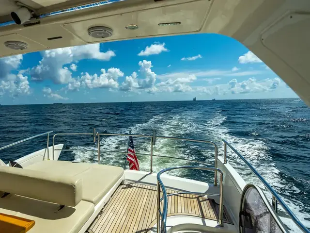 Azimut 53