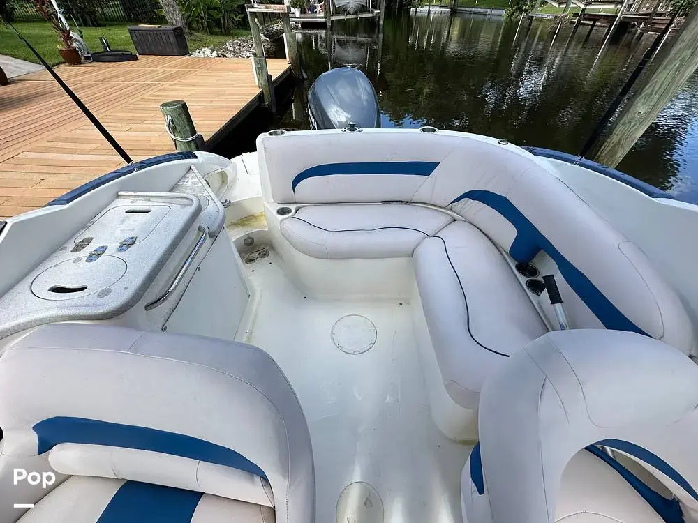 2007 Sea Ray 240 sundeck outboard