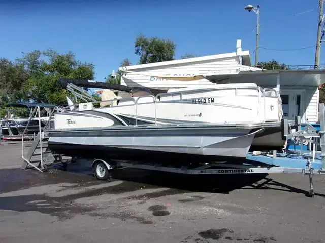 Tahoe GT Cruise 25'