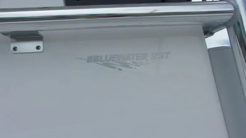 2025 Bluewater 23t