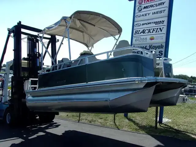 Tahoe Sport Bow 17 FT