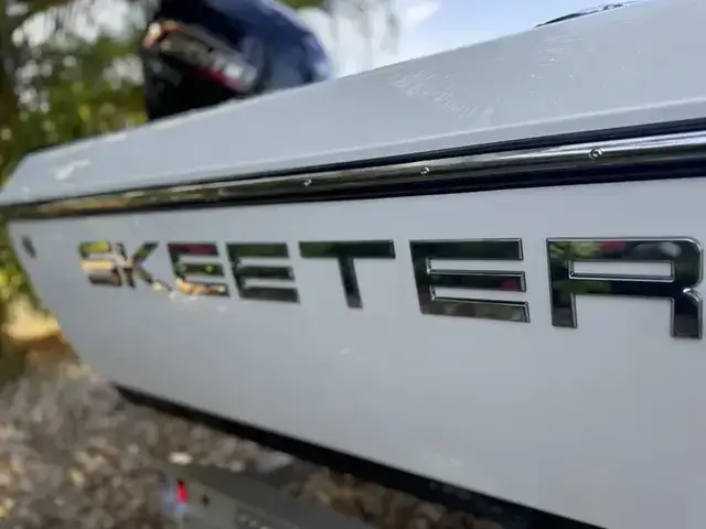 Skeeter SX230