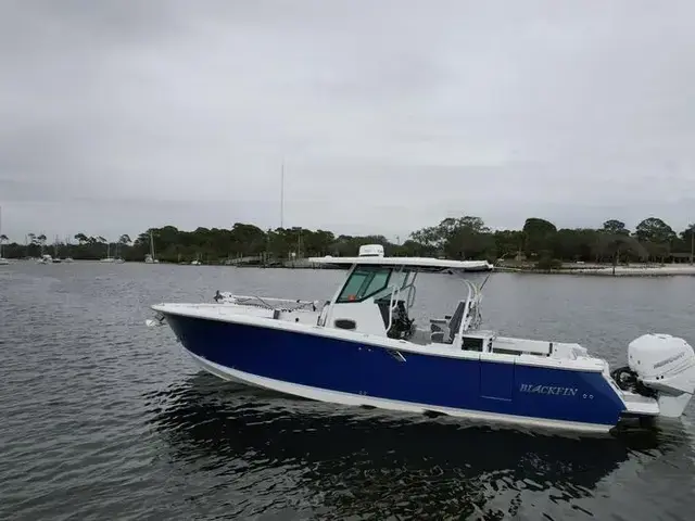 Blackfin Boats 332 CC