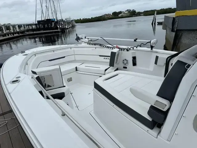 Blackfin Boats 332 CC