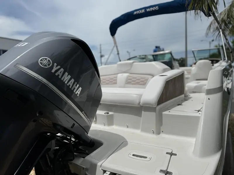 2018 Four Winns hd240 ob