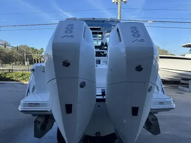 Blackfin Boats 332 CC