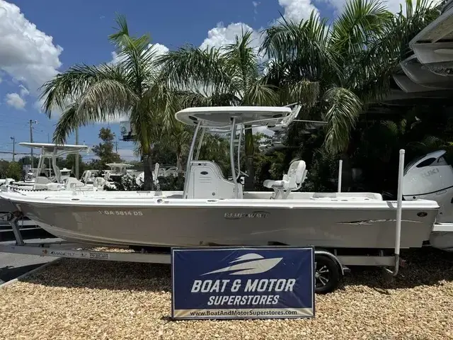 Blue Wave Boats 2600 Pure Bay