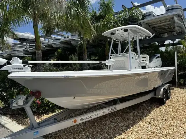 Blue Wave Boats 2600 Pure Bay