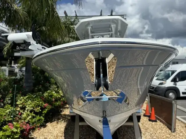 Blackfin Boats 252CC