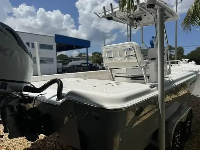 Blue Wave Boats 2600 Pure Bay