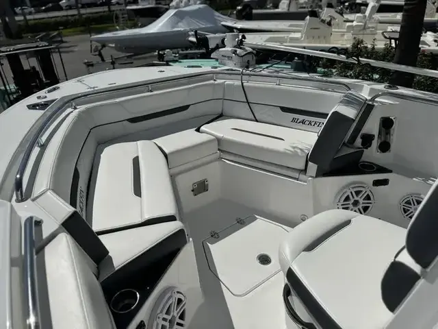 Blackfin Boats 252CC