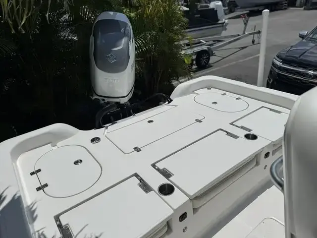 Blue Wave Boats 2600 Pure Bay