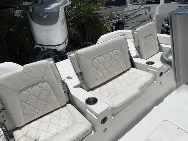 Blue Wave Boats 2600 Pure Bay