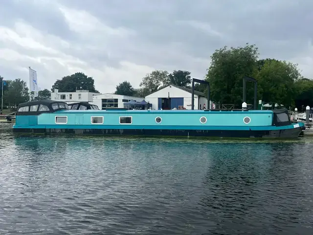 Collingwood 70 Widebeam