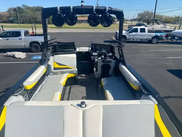 Axis Boats Core Series T23