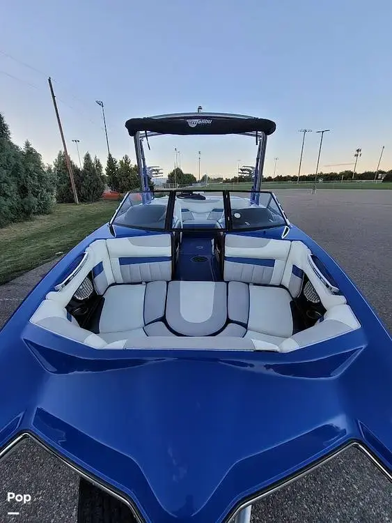 2013 Malibu wakesetter 20 mxz