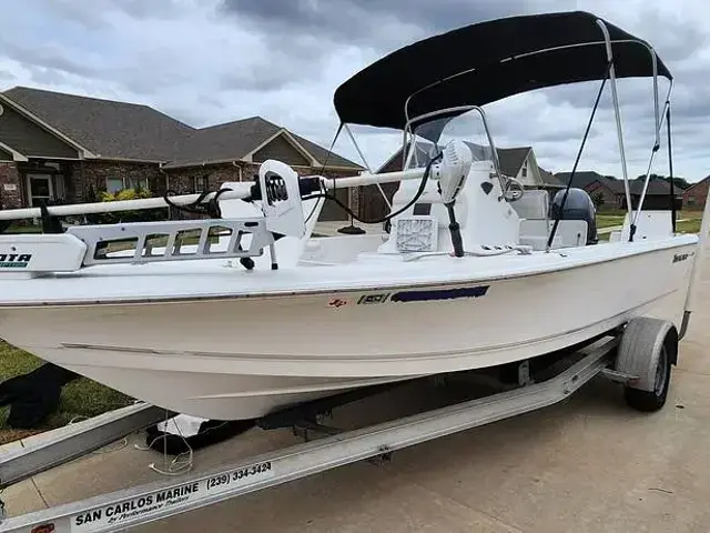 Tidewater Boats 1900 Bay Max