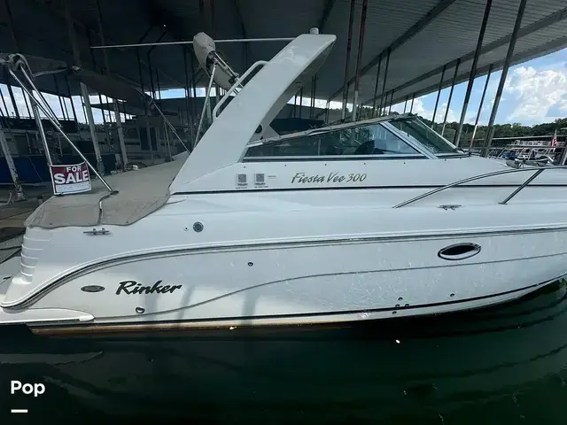 Rinker Fiesta Vee 300