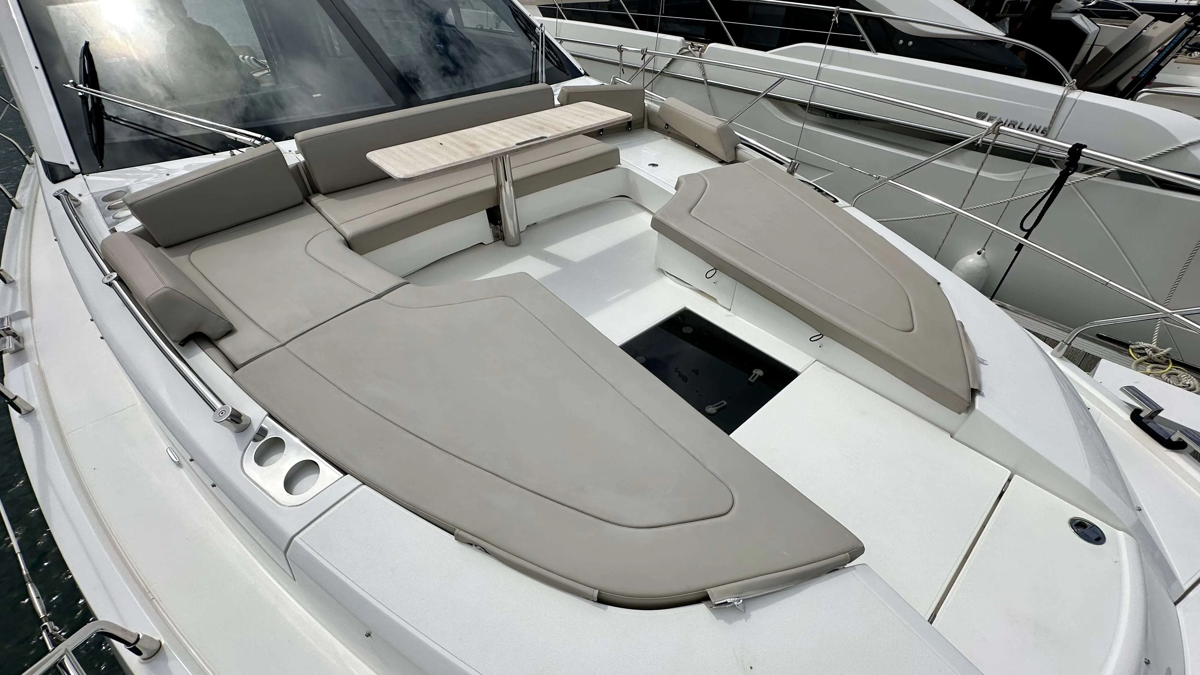 2018 Fairline squadron 53