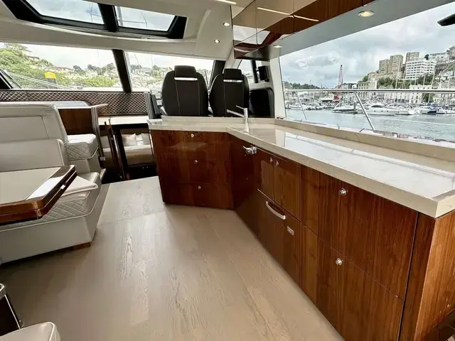 Fairline Squadron 53