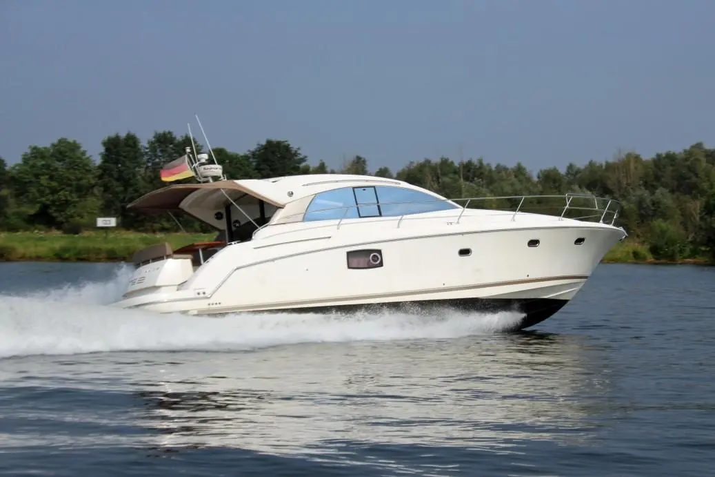 2012 Prestige 440s fresh water only