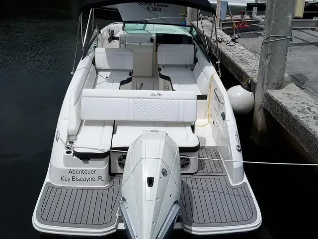 Sea Ray 250 Sdx