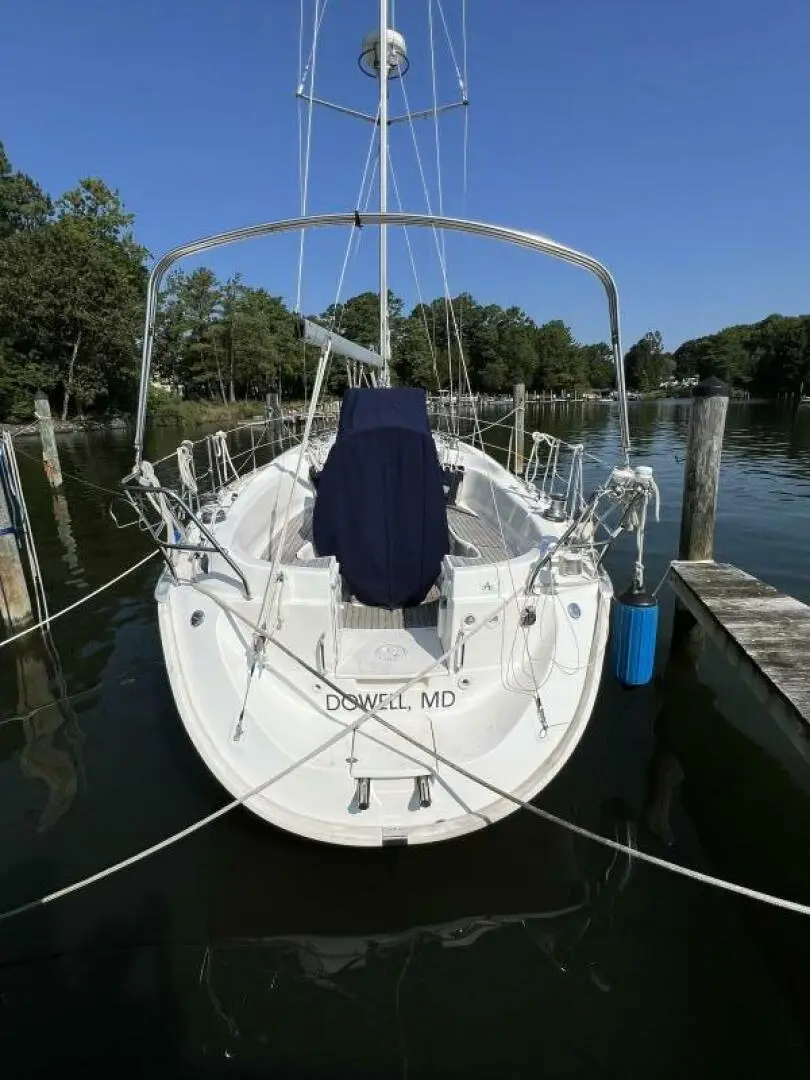 2004 Bavaria 34