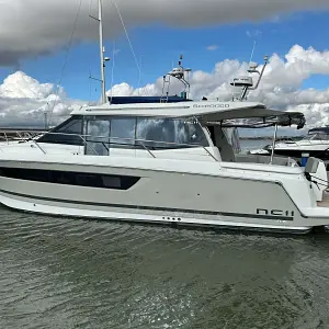 2017 Jeanneau NC 11