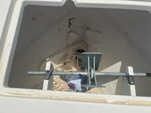 Cobia Boats 220 Center Console