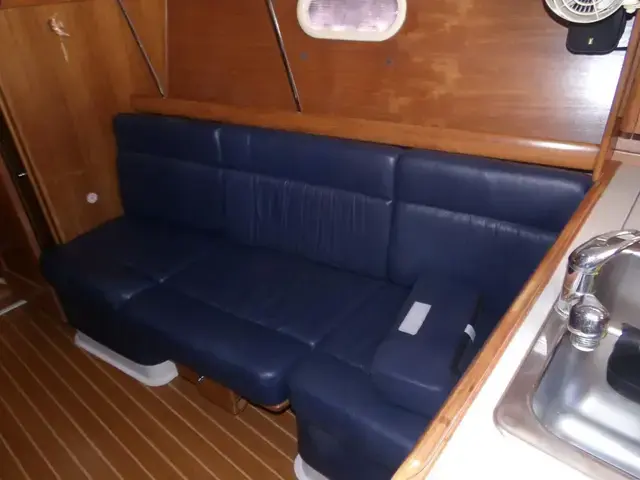 Catalina 350