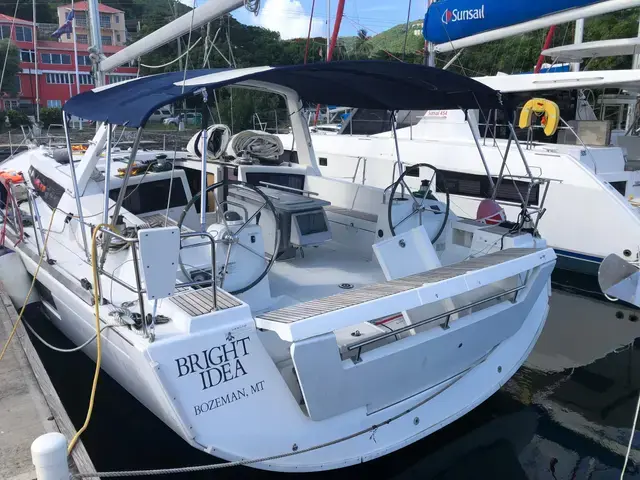 Beneteau Oceanis 48