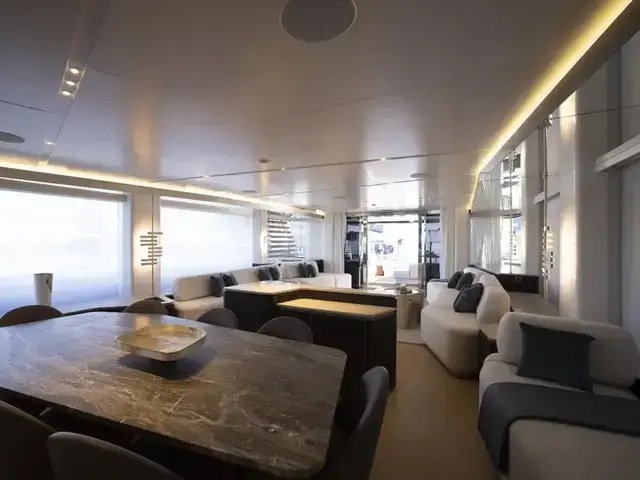 Azimut Magellano 30