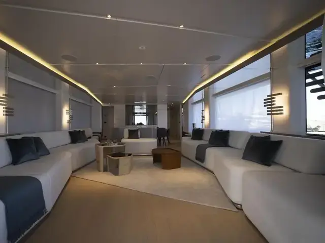 Azimut Magellano 30