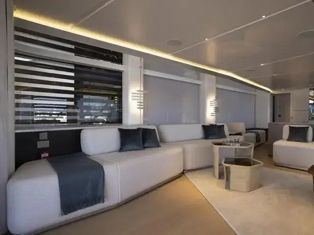 Azimut Magellano 30