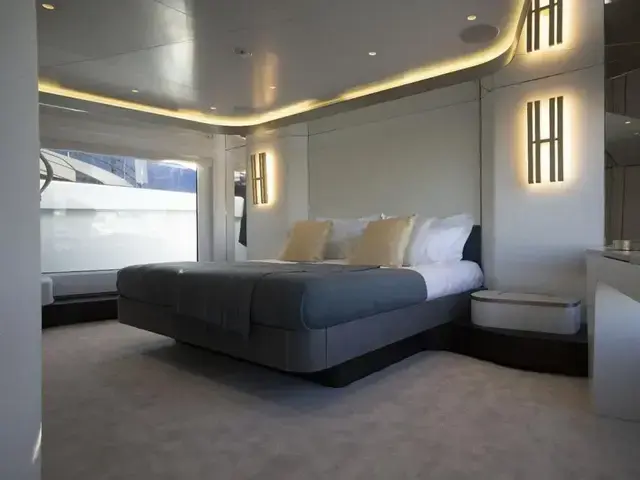 Azimut Magellano 30