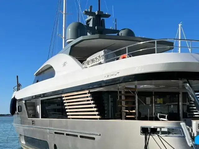 Azimut Magellano 30